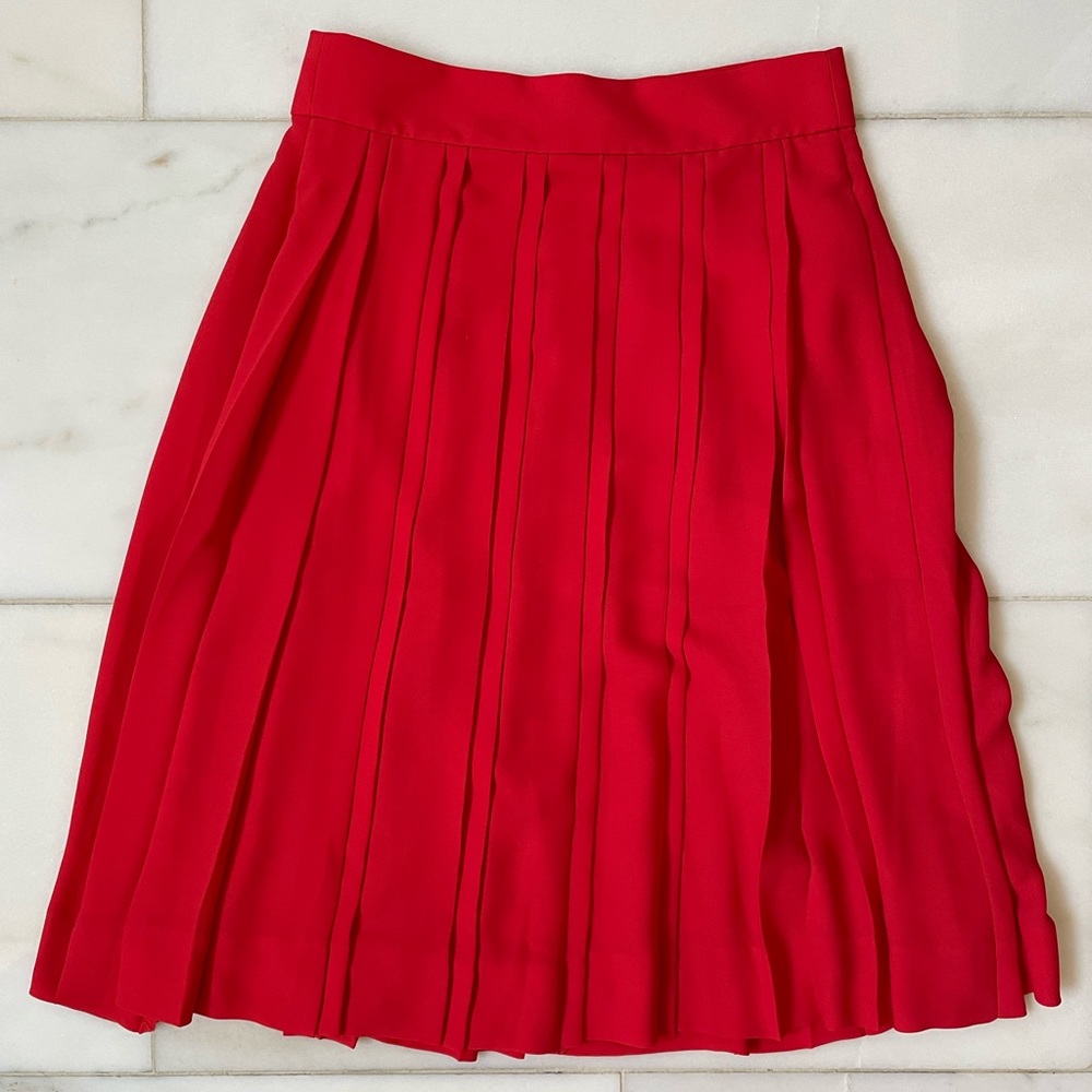 SOLD ❌ Pleated Skirt